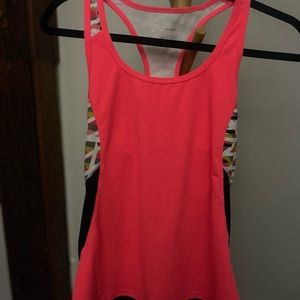 Fabletics size 4 tank